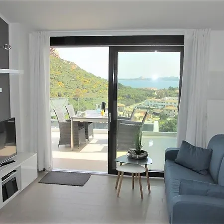 아파트 Mit Terrasse By Interhome *