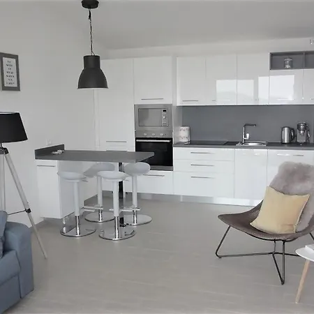 Mit Terrasse By Interhome 아파트 카니지오네