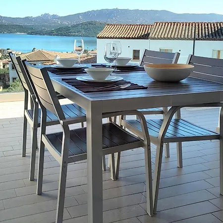 Mit Terrasse By Interhome