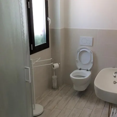 아파트 Mit Terrasse By Interhome